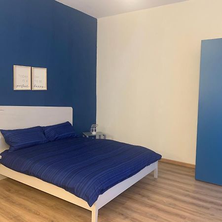 Iris 128: Il Terrazzino Sul Giardino Apartment Turin Bagian luar foto
